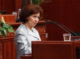 Bei Vereidigung von Präsidentin: Namensstreit um Nordmazedonien entflammt wieder