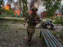 Kreml-Truppen auf dem Vormarsch: Russen nähern sich ukrainischer Grenzstadt Wowtschansk