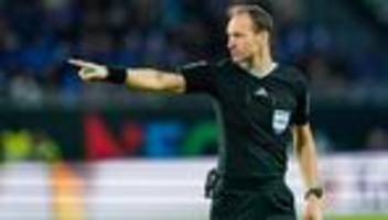 fußball: fifa-referee dankert pfeift dfb-pokalfinale