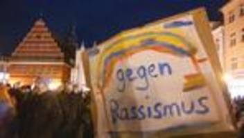 hessisches beratungsnetzwerk: rechtsextremismus und rassismus: rekord bei beratungsfällen