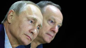 Rochade oder Scharade? - Scharfmacher kalt gestellt - was Putins neue Personalien für den Krieg bedeuten