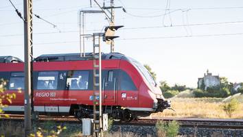 Oberfranken - Vermeintliche Bombendrohung war Übersetzungsfehler - Zug evakuiert