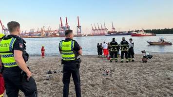 Hubschrauber kreist über Elbe – Segelboot löst Großalarm aus