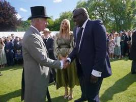 Gartenparty im Palast: König Charles III. lädt sich Promis ein