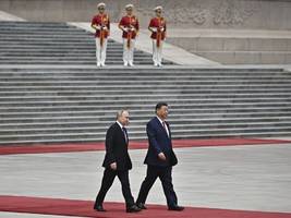 Putin in Peking: Russische Schlager und chinesische Waren