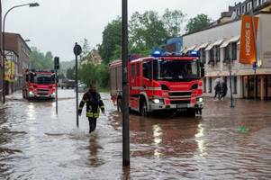 Überschwemmungen im Saarland: Helfer aus Augsburg sind vor Ort