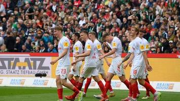 Trotz Sieges in Hannover: Kiel verpasst Zweitliga-Titel