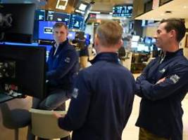 Zinshoffnungen ohne Impulse: Bankensektor belastet den Dow