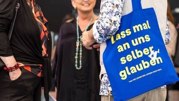 demokratischer austausch am staatstheater cottbus