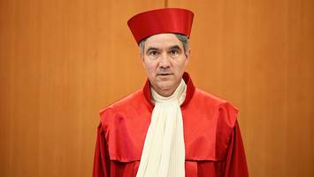 gastbeitrag zu 75 jahre grundgesetz - deutschlands oberster richter mahnt: ohne sie bringt die beste verfassung nichts!