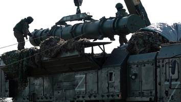 nukleares schattenboxen - putin probt den atomkrieg gegen ukraine - versteckt aber seine sprengköpfe