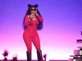 Am Amsterdamer Flughafen: Polizei stoppt US-Rapperin Nicki Minaj wegen Joints