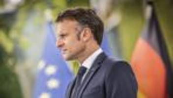 emmanuel macron in dresden: er liebt den zuckerguss – und die klare botschaft