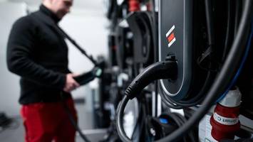 wallboxen: e-autofahrer überrennen kreis wegen fördergeld