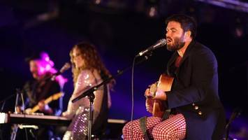 angus & julia stone in hamburg: pfeifen auf miley cyrus