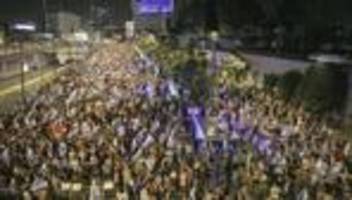 israel: zehntausende demonstrieren gegen benjamin netanjahus gaza-politik