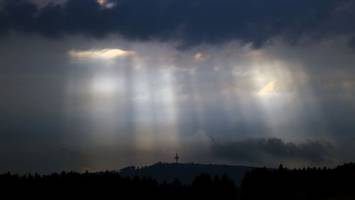 Wolken und Schauer bei maximal 23 Grad am Samstag