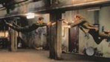 25 jahre matrix: cyberjesus und seine erben