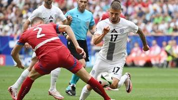 jovic rettet serbiens hoffnungen - auch sesko hofft weiter