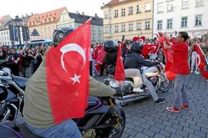 autokorso und jubel nach em-spielen: das sagen stadt und polizei