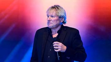 aus für den moderator - rauswurf nach 20 jahren: bernhard brink muss „die große schlager hitparade“ verlassen