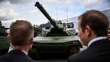 Panzer im Ukraine-Krieg: Die Renaissance der Kampfmaschinen