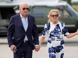 Verzicht auf Kandidatur denkbar?: Biden befragt in Camp David den Familienrat