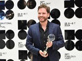 schöner als der oscar: daniel brühl erhält in tschechien ehrenpreis