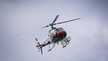 schülergruppe bleibt bei alpenüberquerung im schnee stecken