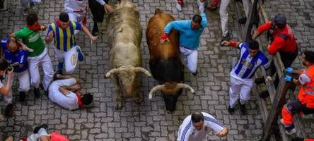 Blutige Stierhatz in Spanien bleibt Touristenmagnet