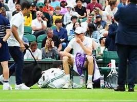 gewankt, gekämpft - gefallen: sinner verpasst wimbledon-halbfinale nach schwächeanfall