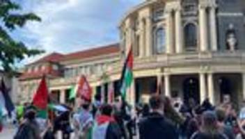 konflikte: antisemitismus-vorlesung - 200 demonstrierende vor uni