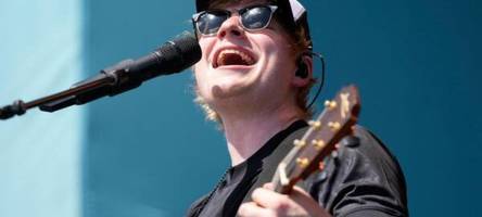 ed sheeran gibt zusatzkonzerte im sommer '25