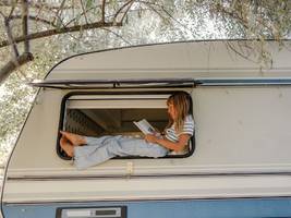 literatur: die schönsten kinder- und jugendbücher für den sommer