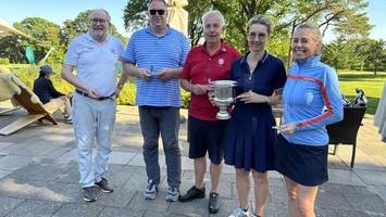 politiker punkten beim putten