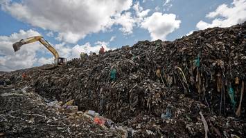 er suchte schon sein nächstes opfer - verstümmelte frauenleichen entdeckt - serienmörder in kenia gesteht 42 morde