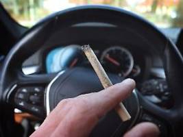 test zur fahrtüchtigkeit: cannabis: wie lange nach dem joint mit autofahren warten?