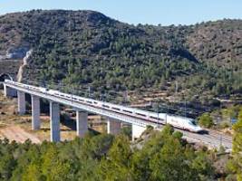 unternehmen hat ice-bestellung: skoda steigt in bieterrennen um bahnkonzern talgo ein