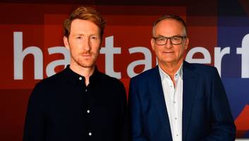 „angestrebter verjüngungsprozess“ - louis klamroth stichelt gegen „hart aber fair“-vorgänger frank plasberg