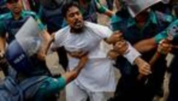 Dhaka: Hunderte Protestierende in Bangladesch festgenommen