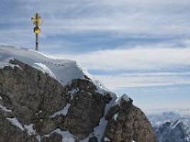 18-Jähriger aus NRW tot: Wanderer auf Zugspitze vom Blitz erschlagen