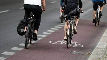 ausbau von neuen radwegen hinkt in berlin deutlich hinterher