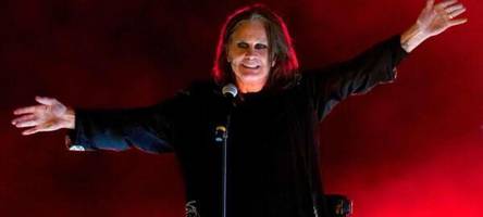 Ozzy Osbourne amüsiert im Werbeclip von Aston Villa