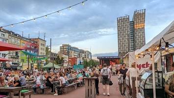 Hamburger Spielbudenplatz wird am Wochenende zur Festmeile