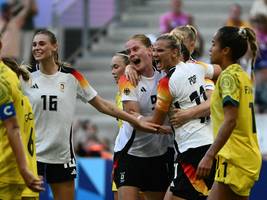 DFB-Frauen: Bälle wie beim Bowling