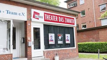 hamburgs kleinstes theater: ungemein berührender abend über den tod