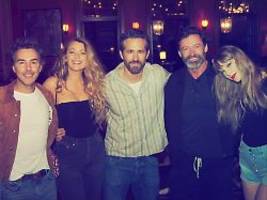 Samenspender: Taylor Swift neckt Deadpool-Star Ryan Reynolds