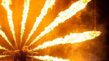 rammstein verwandelt schalker arena in den circus flammicus