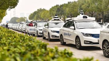 probleme mit neuem service - robotaxis in wuhan halten sich an verkehssregeln und lösen dadurch staus aus