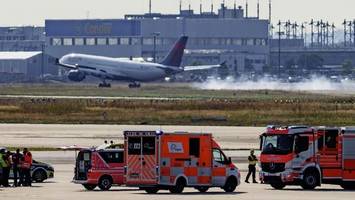 aktion am flughafen frankfurt: razzien bei „letzter generation“